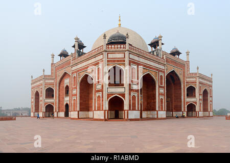 La Tomba di Humayun a Nuova Delhi, India. Uno dei punti di riferimento di New Delhi. Foto Stock