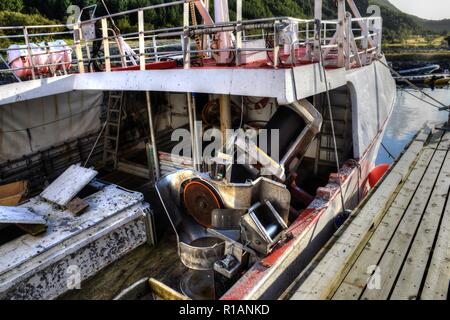 Norwegen, Lofoten, Hafen, Napp, Nappstraumen, Fischerei, Fischerboot, Fischereiflotte, Anker, Scheinwerfer, Nappholmen, Nappsvågen, Fischverarbeitung, Foto Stock