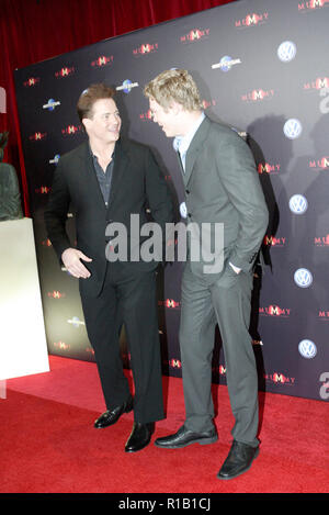 Brendan Fraser e Luke Ford la premiere di "La mummia, Tomba del Drago imperatore' in corrispondenza di una maggiore unione cinema. Sydney, Australia. 27.08.08. Foto Stock