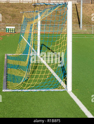 Primo piano del calcio Campo di calcio. Le linee bianche Foto Stock