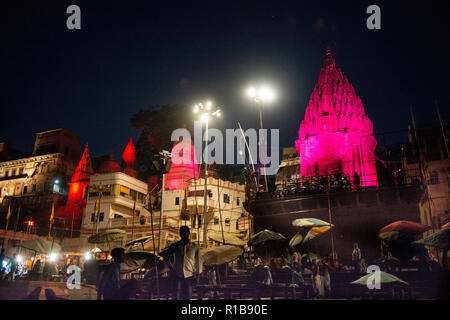 India - Varanasi, Varanasi, Uttar Pradesh, India. 30,10, 2018. Pic mostra: Varanasi è una città nel nord dello stato indiano dell'Uttar Pradesh. Considerato un Foto Stock