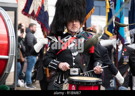 Northampton, Regno Unito. Xi Nov, 2018. Ricordo la sfilata di Domenica a Northampton tutti i santi della Chiesa", Northampton Credito: PATRICK ANTHONISZ/Alamy Live News Foto Stock