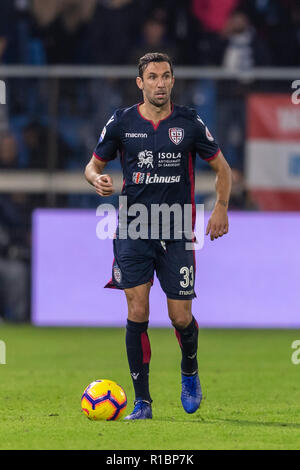 Darijo Srna (Cagliari) durante l'italiano 'Serie A' match tra Spal 2-2 Cagliari a Paolo Mazza Stadium il 10 novembre 2018 a Ferrara, Italia. Credito: Maurizio Borsari/AFLO/Alamy Live News Foto Stock