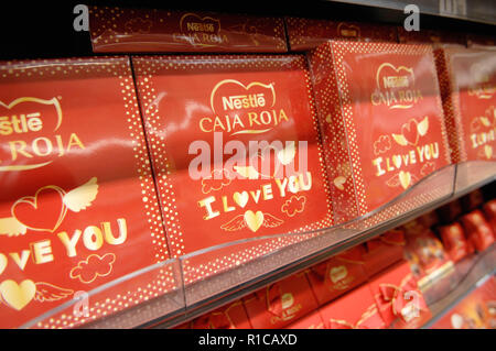 Nestle,casella rossa, ti amo Foto Stock