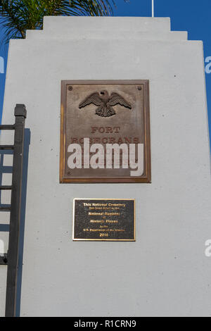 Fort Rosecrans Cimitero Nazionale entrata SEGNO, Cabrillo Memorial Dr, San Diego, California, Stati Uniti. Foto Stock