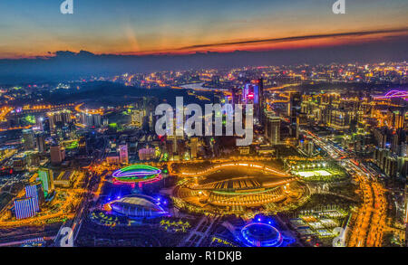 Nanning, Nanning, Cina. Xii Nov, 2018. Nanning, CINA-fotografia aerea di Wuxiang nuovo Distretto in Nanning, southwest ChinaÃ¢â'¬â"¢s nel Guangxi. Credito: SIPA Asia/ZUMA filo/Alamy Live News Foto Stock