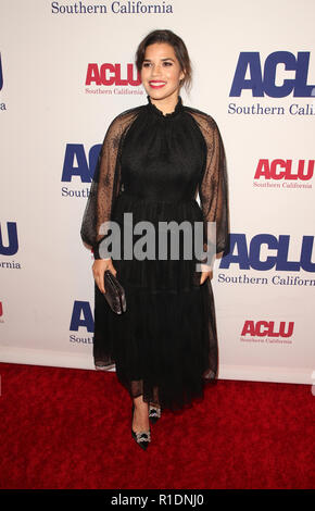 Beverly Hills, CA, Stati Uniti d'America. Xi Nov, 2018. 11 Novembre 2018- Beverly Hills, la California - America Ferrera, l'ACLU della California del Sud ACLU annuale Bill of Rights la cena presso il Beverly Wilshire Hotel di quattro stagioni. Photo credit: Faye Sadou/AdMedia Credito: Faye Sadou/AdMedia/ZUMA filo/Alamy Live News Foto Stock