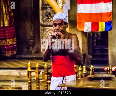 Tempio della Sacra Reliquia del Dente di Kandy, Sri Lanka Foto Stock