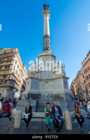 Roma, Italia - 24 ottobre 2018: Colonna dell Immacolata Concezione Foto Stock