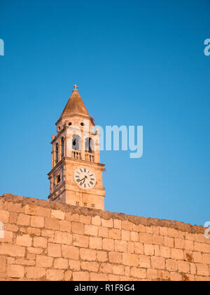 La chiesa barocca di San Cipriano e Giustina sull isola di Vis in Croazia Foto Stock