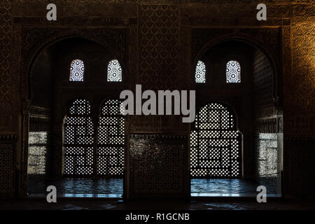 Dettagli del palazzo della Alhambra di Granada, Spagna Foto Stock
