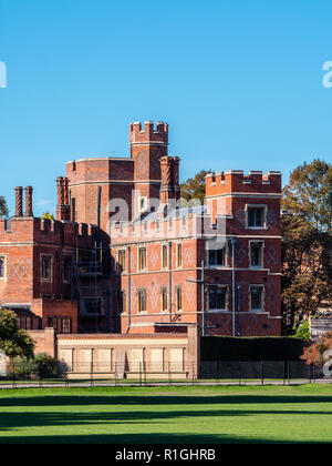 I campi da gioco di Eton, Eton College di Eton, Nr Windsor, Berkshire, Inghilterra, Regno Unito, GB. Foto Stock