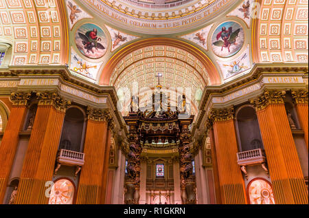 MONTREAL, CANADA, Ottobre 09, 2016 : gli interni e i dettagli di Maria regina del mondo basilica, ottobre 09, 2016 a Montreal, Quebec, Canada Foto Stock