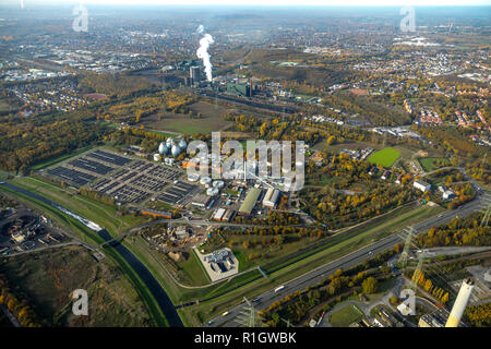 Vista aerea di Bottrop, impianto di trattamento delle acque reflue del Emschercooperative, Emscher, nuova costruzione casa della pompa, la gestione delle acque, Karnap, Bottrop, Ruhr un Foto Stock