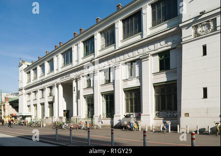 Wien, U-Bahn-Linie U6, Gürtellinie, früher Stadtbahn, stazione Alser Strasse - Vienna, alla metropolitana linea U6, ex Stadtbahn storico Foto Stock