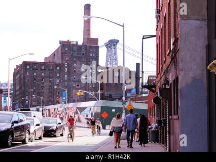 Una finezza d'arte da Kara Walker in Domino fabbrica di zucchero, Williamsburg, Brooklyn, NY, STATI UNITI D'AMERICA Foto Stock