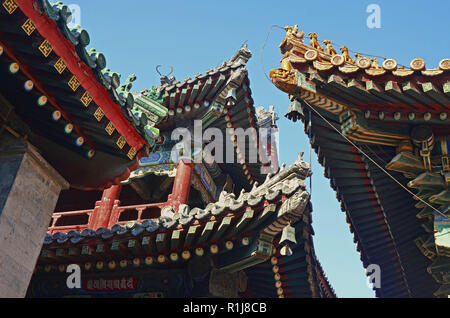 Yonghegong Tempio Lama dettaglio del tetto Foto Stock