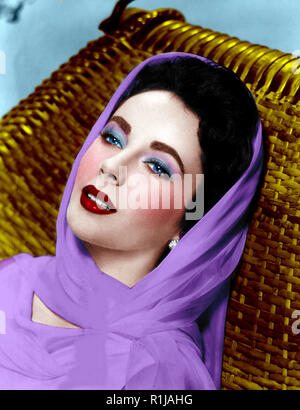 Dame Elizabeth Rosemond Taylor DBE (Febbraio 27, 1932 ñ 23 marzo 2011) era un British-nato actrice americano, imprenditrice e umanitario. Ha cominciato la sua carriera come attrice del bambino nei primi anni quaranta e fu uno dei più popolari stelle di classici del cinema di Hollywood degli anni cinquanta. Ha continuato la sua carriera con successo in anni sessanta e rimasto un noto personaggio pubblico per il resto della sua vita. Nel 1999, l'American Film Institute chiamato lei la settima più grande schermo femmina legenda. Credito: Hollywood Archivio foto / MediaPunch Foto Stock