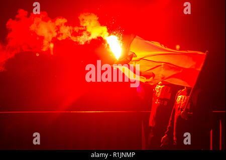 Marcia Annuale di indipendenza lanciato nel 2011 dall'estrema destra radicale nazionale Camp (ONR) e All-Polish Gioventù (Mlodziez Wszechpolska) celebra Po Foto Stock