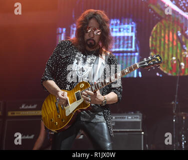 MIRAMAR FL - novembre 11: Ace Frehley esegue durante il Rock Fest 80s al Miramar Parco Regionale anfiteatro su Novembre 11, 2018 a Miramar, Florida. Credito: mpi04/MediaPunch Foto Stock