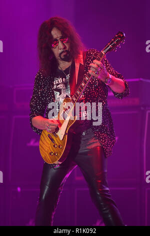 Miramar FL, Stati Uniti d'America. Xi Nov, 2018. Ace Frehley esegue durante il Rock Fest 80s al Miramar Parco Regionale anfiteatro su Novembre 11, 2018 a Miramar, Florida. Credito: Mpi04/media/punzone Alamy Live News Foto Stock