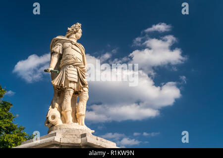 Denkmal des Graf Johann Matthias von der Schulenburg in Korfu Stadt, Corfu, Griechenland, Europa | La statua di Mathias Johann von der Schulenbur Foto Stock