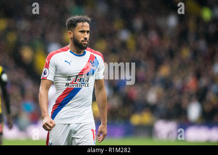 WATFORD, Inghilterra - 26 agosto: Andros Townsend (10) di Cristallo Palace durante il match di Premier League tra Watford FC e Crystal Palace a Vicarage Road il 26 agosto 2018 a Watford, Regno Unito. (MB Media ) Foto Stock