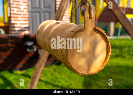 Bidone di legno appesa al burro o yayik ayrani Foto Stock