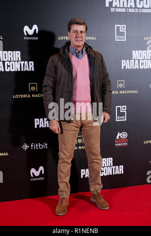 Cayetano Martinez de Irujo assiste al 'Morir para contar' premiere del film durante la premiere di Madrid settimana al Callao luci della città cinema di Madrid. Foto Stock