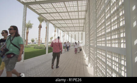 Territorio del nuovo museo Louvre di Abu Dhabi Foto Stock