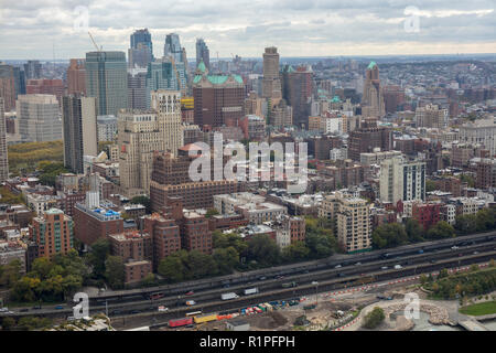 Elicottero vista aerea di Brooklyn Heights e Downtown Brooklyn, New York City, Stati Uniti d'America Foto Stock