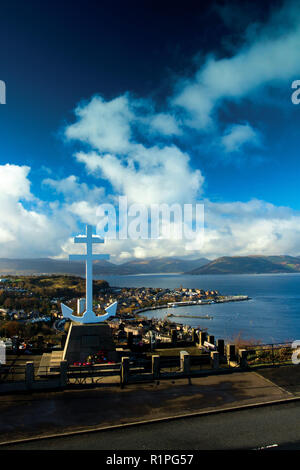 Il Firth of Clyde e Gourock dalla libera francese croce commemorativa, Lyle Hill al di sopra di Greenock Inverclyde, Foto Stock