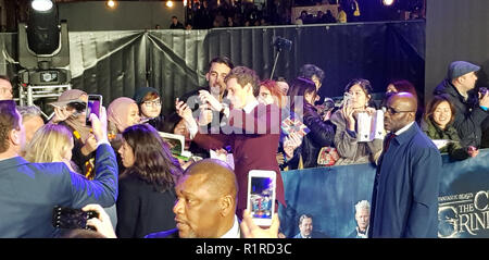 Londra, UK, 13 Nov, 2018,bestie fantastica: i crimini di Grindelwald Premier britannico London, Regno Unito. Xiii Nov, 2018. Credito: Helen Cox/Alamy Live News Foto Stock