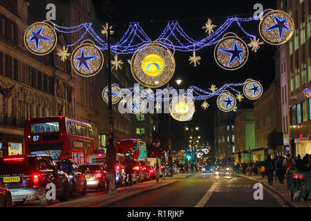 Londra, Regno Unito. Il 14 novembre 2018. Northbank Natale luci accese in The Strand, Londra Credito: Paul Brown/Alamy Live News Foto Stock
