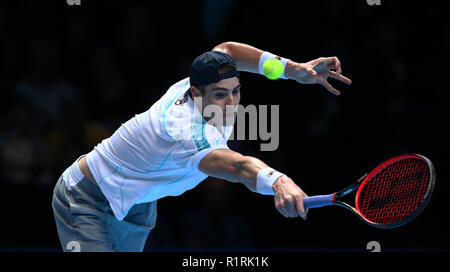 Londra, Regno Unito. Novembre 14, 2018. John Isner (USA) contro Marin CILIC (CRO) durante il giorno quattro single di Nitto ATP World Tour Finals giocato all'O2 Arena di Londra il 14 novembre 2018. Azione di Credito Foto Sport Foto Stock