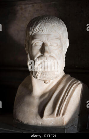Roma. L'Italia. Busto di Pindari (Pindaros/Pindarus, ca. 522 - ca. 443 BC) Greco antico poeta lirico da Tebe nella Sala dei Filosofi, C