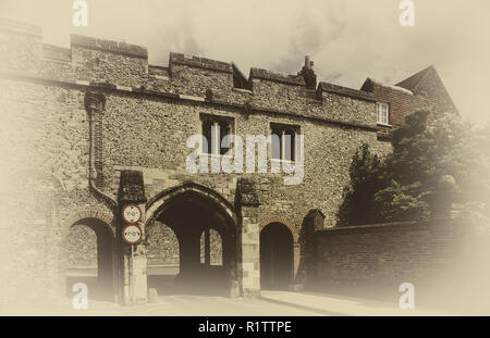 La chiesa di St Swithun al Kingsgate, Winchester, Hampshire, Inghilterra, Regno Unito Foto Stock