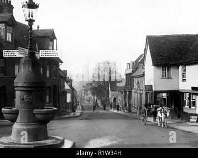 Hockerill Street, Vescovi Stortford all'inizio degli anni '1900 Foto Stock