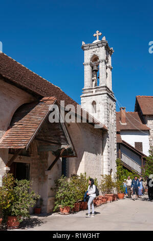 Ingresso al monastero di Chrysorrogiatissa, Pano Panagia, Monti Troodos, Limassol District, la Repubblica di Cipro Foto Stock