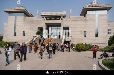 Edificio dell Esercito di Terracotta Warriors sepolto fuori Xian Cina Foto Stock