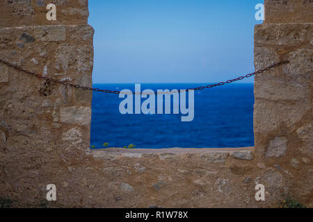Vista sul mare dalla Fortezza di RETHIMNO, CRETA ISOLA. Foto Stock