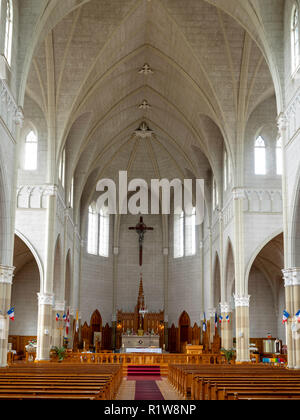 Vista interna del San Bernardo chiesa cattolica (ƒglise catholique San Bernardo). Foto Stock