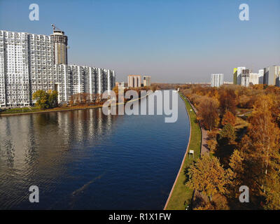 Vista da sopra il canale di Mosca in Khimki, Russia Foto Stock