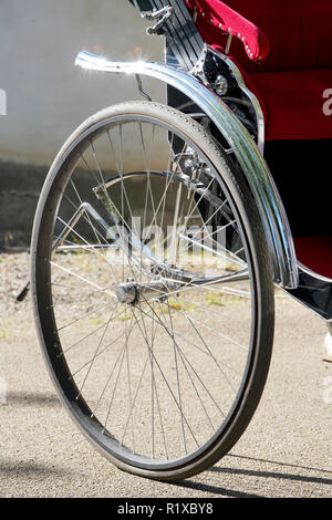 Close up tradizionale giapponese rickshaw pneumatico Foto Stock