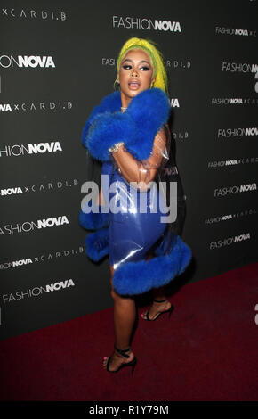 Hollywood, CA. Xiv Nov, 2018. Dreamdoll, alla moda Nova x Cardi B collaborazione Evento di lancio a Boulevard3 in Hollywood, la California il 14 novembre 2018, Credit: Faye Sadou/media/punzone Alamy Live News Foto Stock