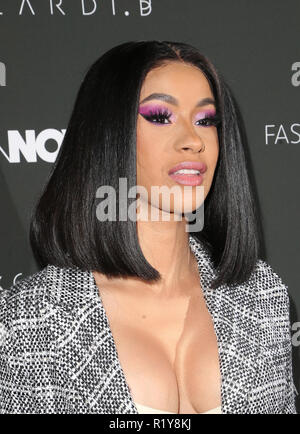 Hollywood, CA, Stati Uniti d'America. Xiv Nov, 2018. 14 Novembre 2018- Hollywood, California - Cardi B, moda Nova x Cardi B collaborazione manifestazione di lancio tenutasi a Boulevard3. Photo credit: Faye Sadou/AdMedia Credito: Faye Sadou/AdMedia/ZUMA filo/Alamy Live News Foto Stock