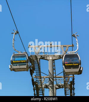 Zermatt, Svizzera - 15 Settembre 2018: Matterhorn-Express Cavo soprelevato auto nella città di Zermatt. Overhead Matterhorn-Express funivia collega Foto Stock