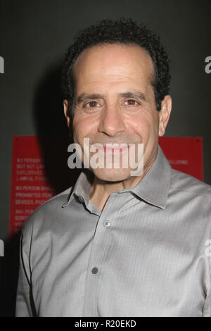 Tony Shalhoub 07/17/08 "celebrazione dell'episodio 100 per rete USA Serie Hit 'monk'' @ Paramount Studios di Hollywood Foto di Megumi Torii/HNW / PictureLux (Luglio 18, 2008) Foto Stock