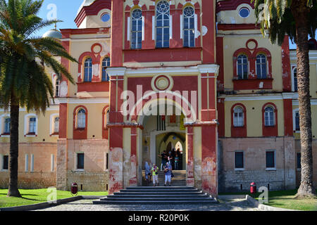 New Athos, Abkhazia - 3 giugno. 2018. Ingresso a Novy Afonsky per uomini Monastero Foto Stock