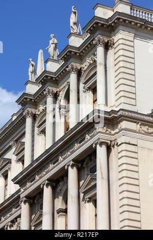 Vienna, Austria - palazzo universitario. Il centro storico è un sito Patrimonio Mondiale dell'UNESCO. Foto Stock